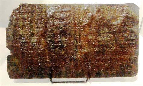 Laguna Copperplate Inscription! A Glimpse into Pre-Colonial Philippines Through Intricate Script and Bronze Majesty