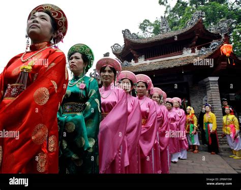 Toba Pagoda'nın Gizemli Gücü! 12. Yüzyıl Vietnamlı Bir Ustaya Saygı